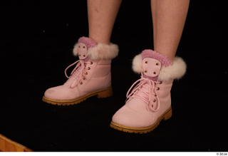 Cayla Lyons foot pink winter shoes 0002.jpg